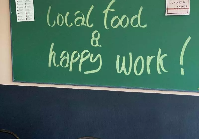 Отель Kyriad Nuits Saint Georges