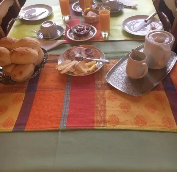 Le Chalet Hotel Restaurant