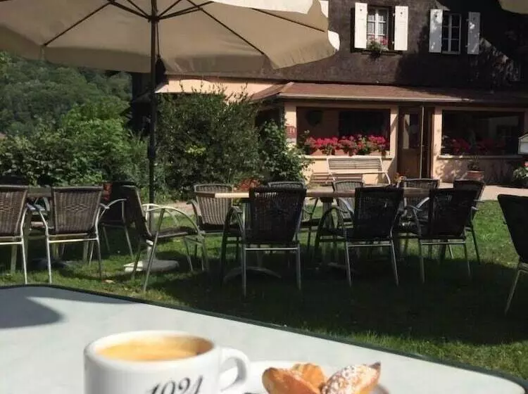 Le Chalet Hotel Restaurant