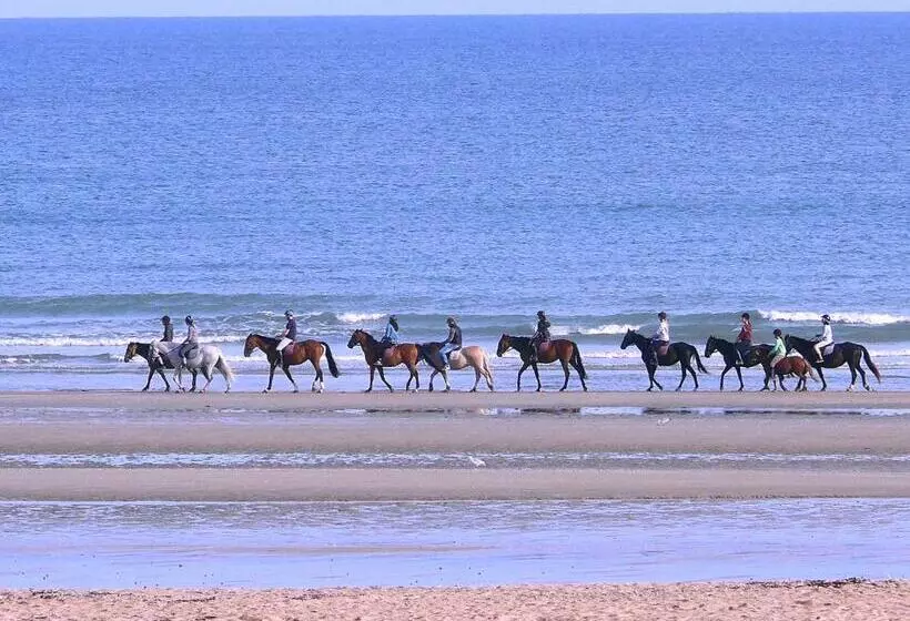 Отель Le Vauban