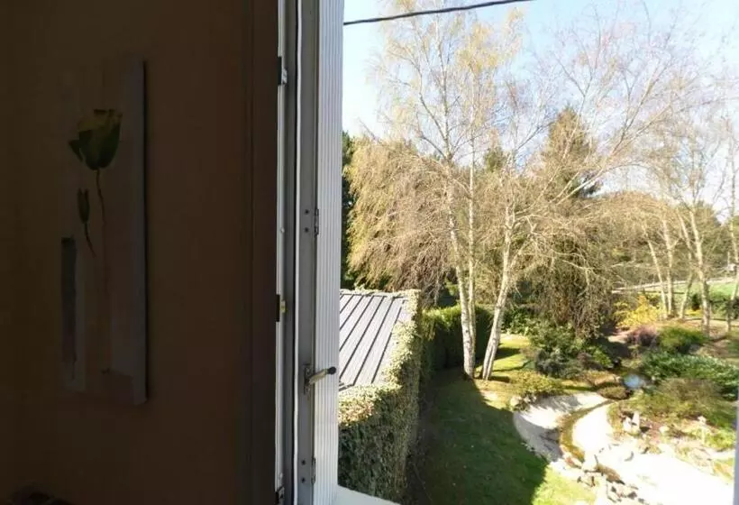 فندق Logis Hôtel Restaurant La Croix Couverte