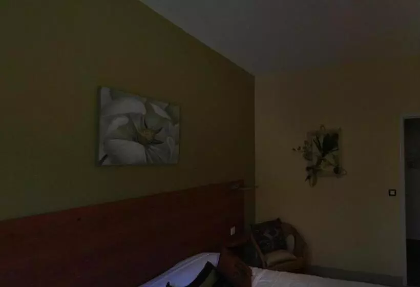 فندق Logis Hôtel Restaurant La Croix Couverte