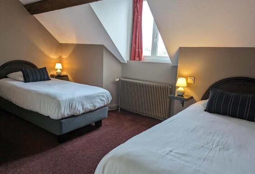 בית מלון כפרי Logis Hôtel Le Saint Florent