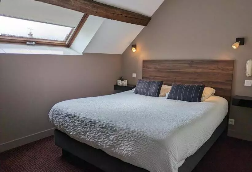 فندق Logis Hôtel Le Saint Florent