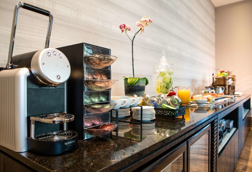 هتل Melia Jardim Europa