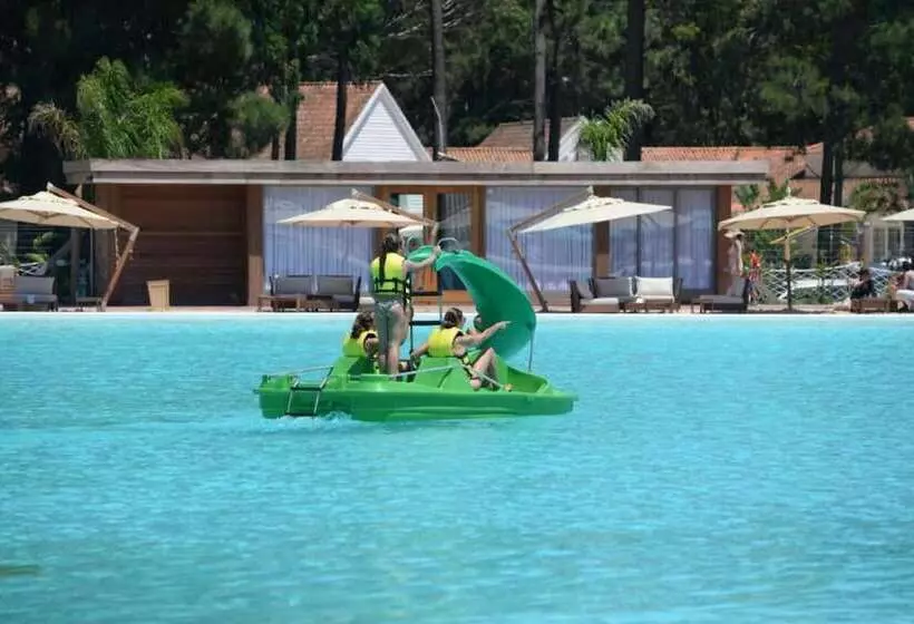 בית מלון כפרי Solanas Punta Del Este & Crystal Beach