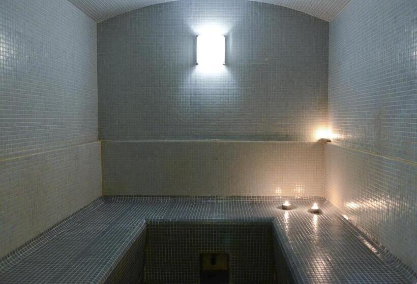 هتل Spa Le Morillon Charme & Caractère