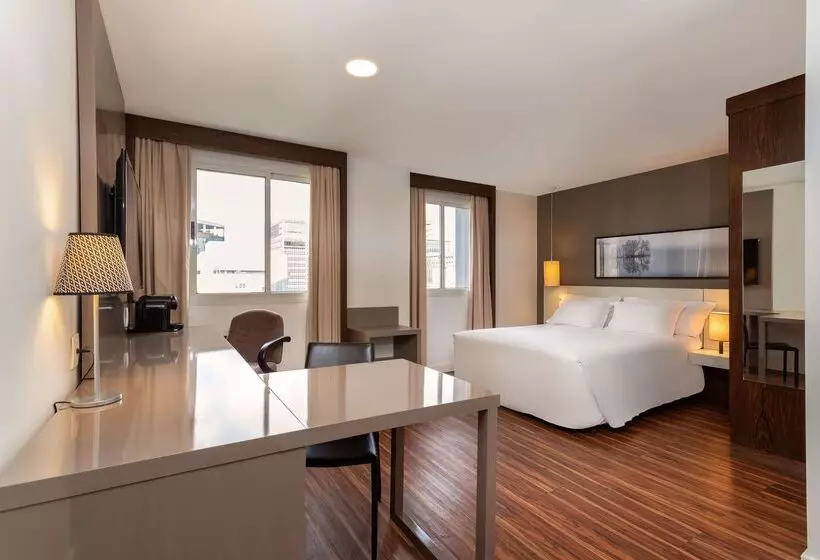 Hotelli Wyndham Sao Paulo Paulista