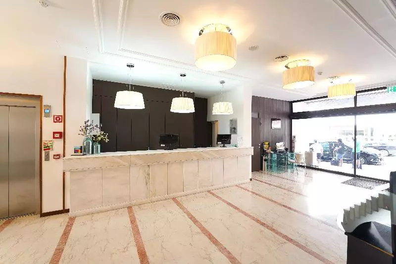 Legendary Lisboa Suites