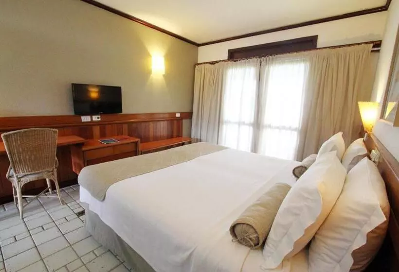 Summerville Resort   All Inclusive