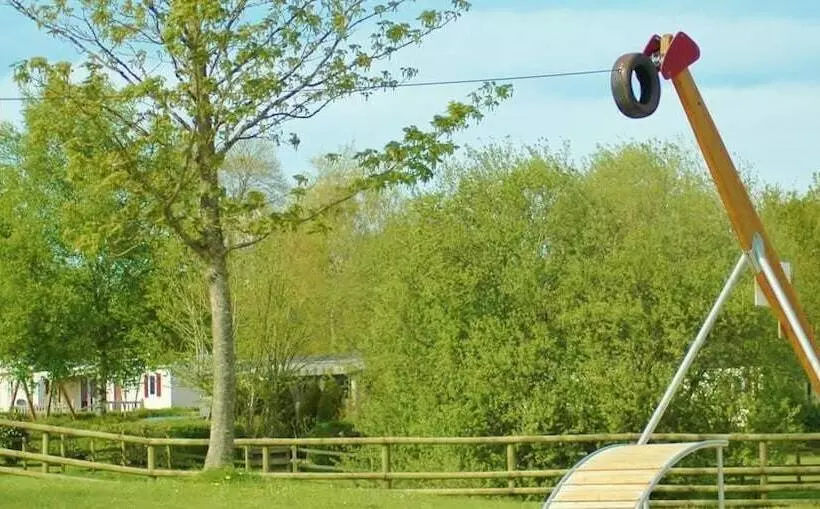 ホテル Ouilok   Domaine De Litteau Campsite