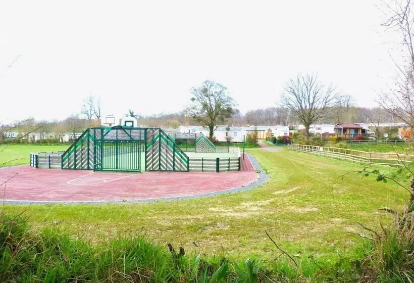 ホテル Ouilok   Domaine De Litteau Campsite