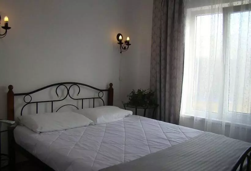 تختخواب و صبحانه Villapetra