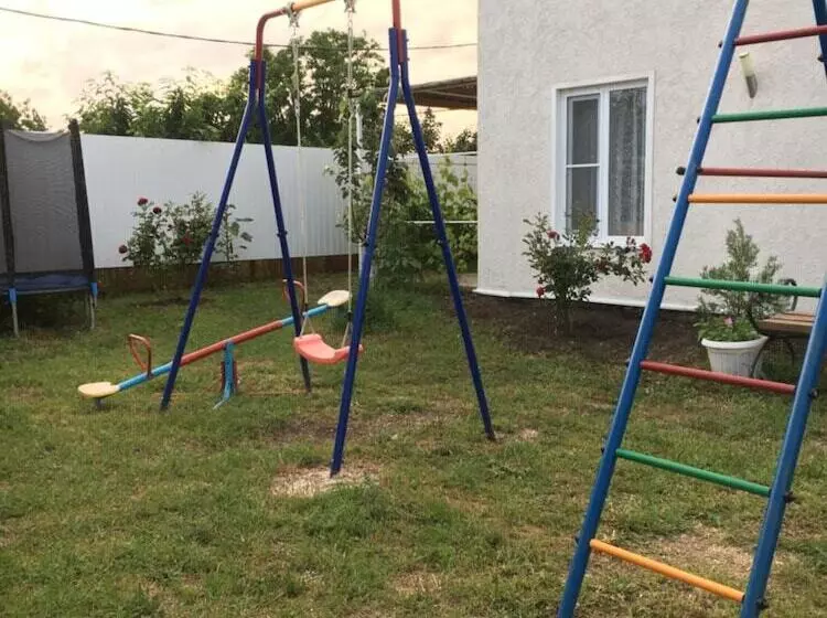تختخواب و صبحانه Villapetra