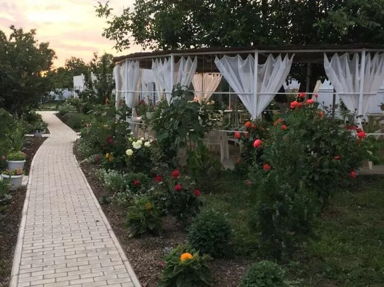 تختخواب و صبحانه Villapetra