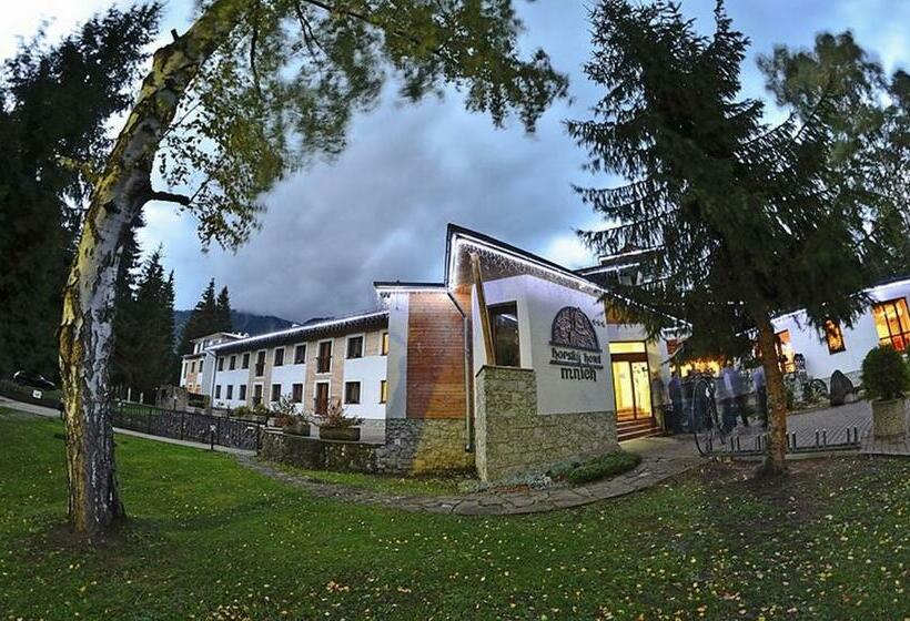 Horsky Hotel Mnich