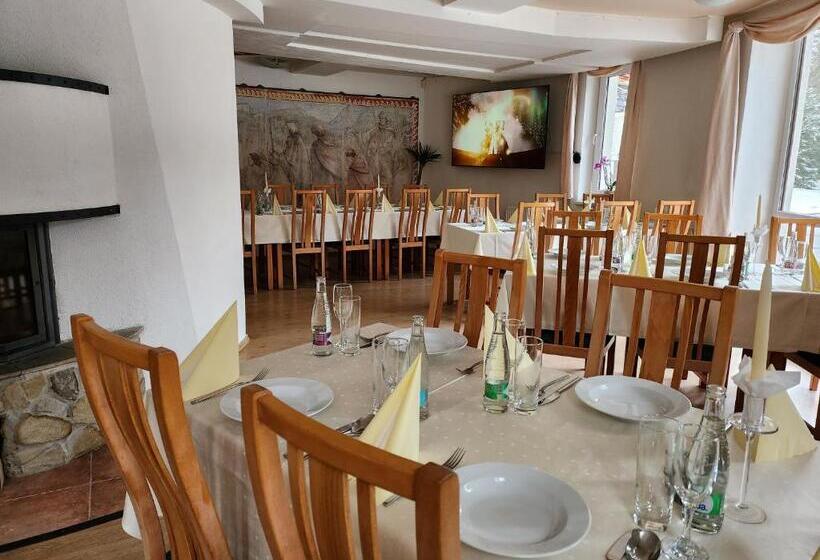 Horsky Hotel Mnich