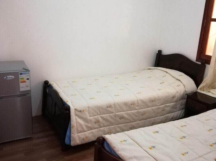 簡易ホテル Hagounia