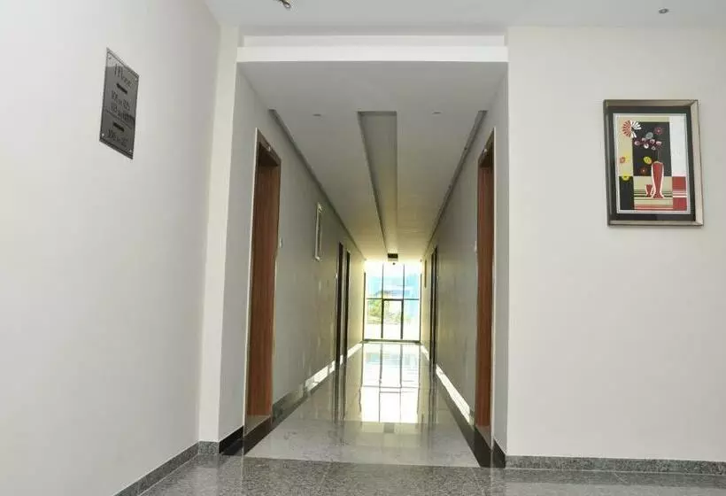 Hotelli Chenduran Park