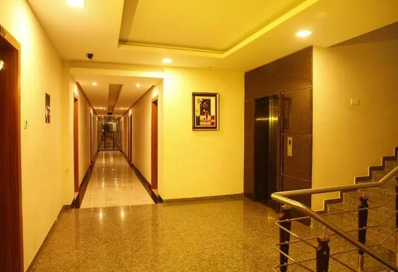 Hotelli Chenduran Park