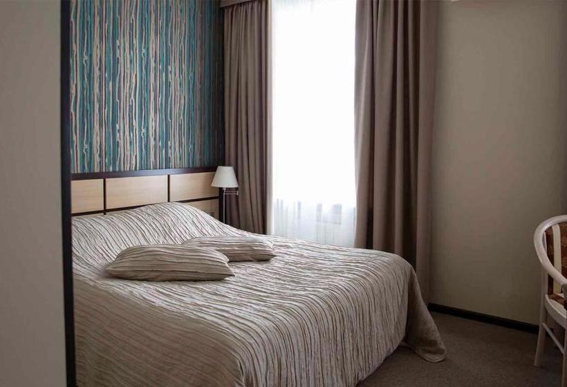 هتل Grand  Vostok