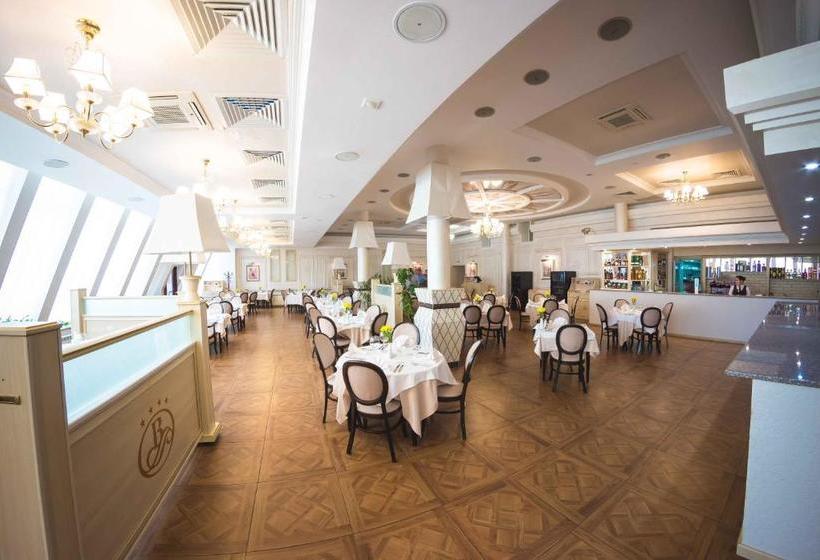 هتل Grand  Vostok