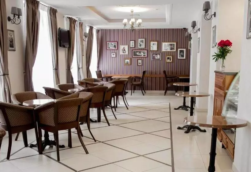 Hotelli Grand  Vostok