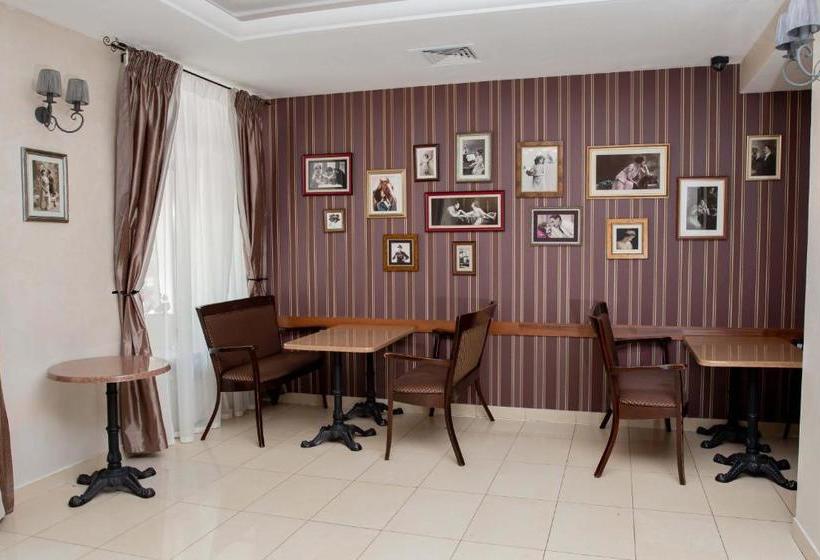 هتل Grand  Vostok