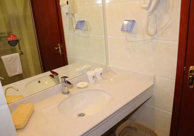 ホテル Greentree Inn Shandong Heze No.1 Senior Middle School Business