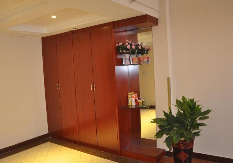 Hotel Greentree Inn Shandong Heze No.1 Senior Middle School Business