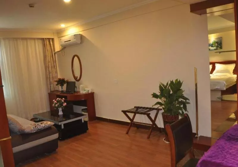 ホテル Greentree Inn Shandong Heze No.1 Senior Middle School Business