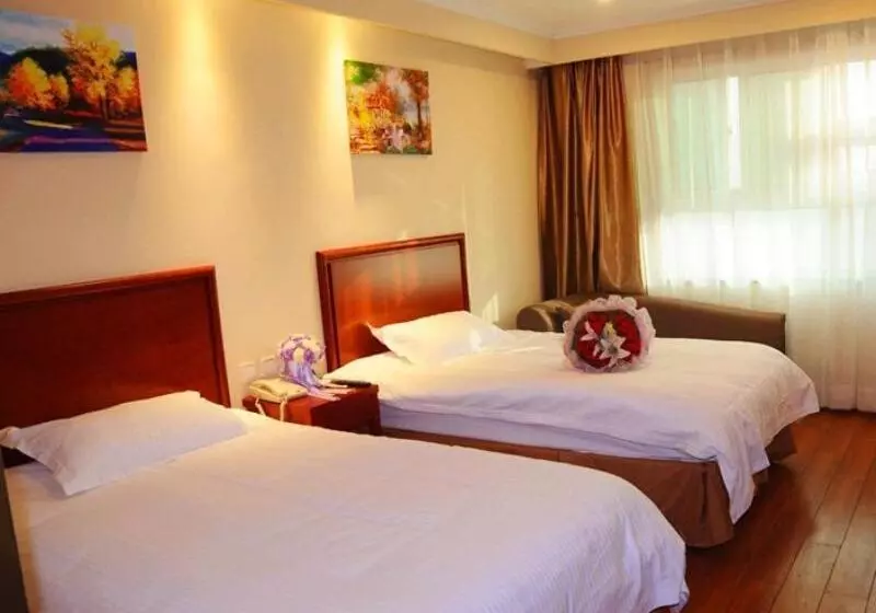 ホテル Greentree Inn Shandong Heze No.1 Senior Middle School Business