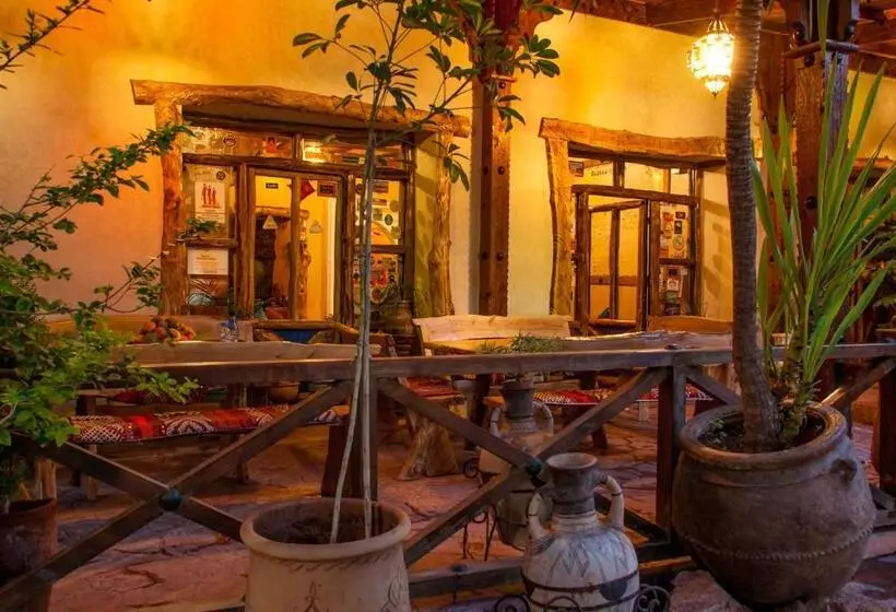 Hotelli Hôtel Chellal Ouzoud