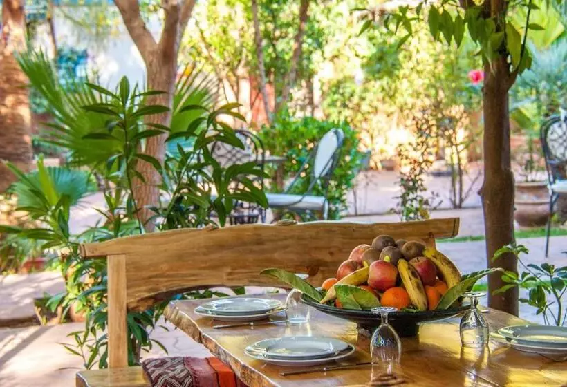 Hotelli Hôtel Chellal Ouzoud