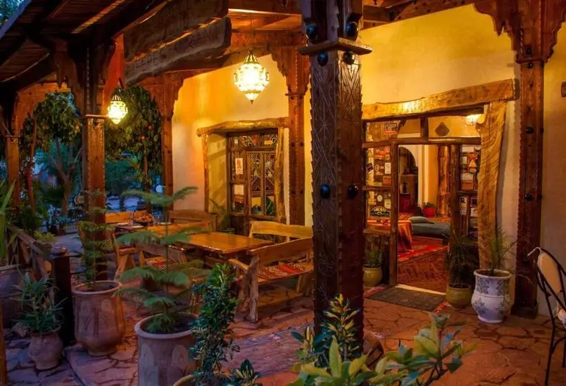Hotelli Hôtel Chellal Ouzoud