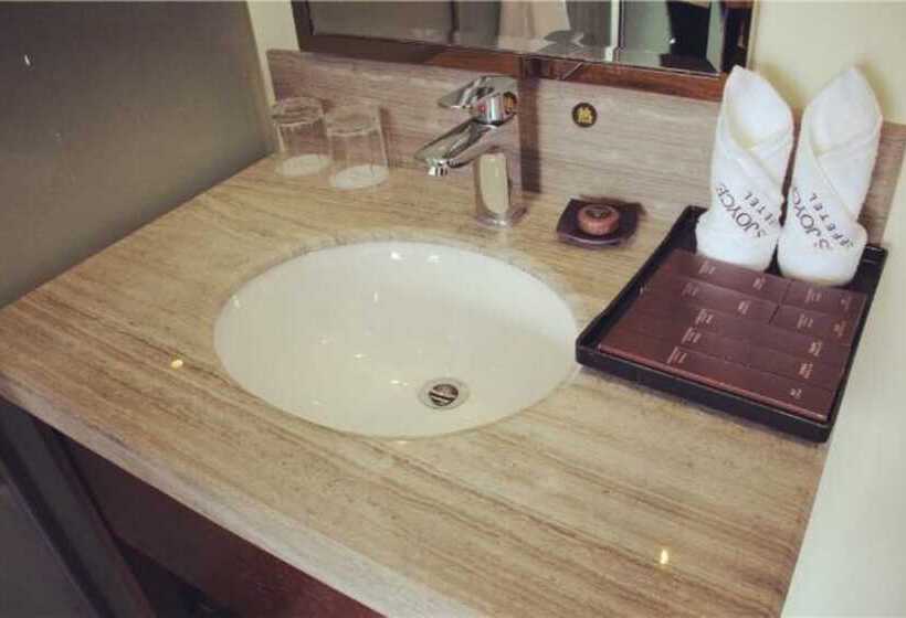 בית מלון כפרי James Joyce Coffetel Jishou North People Road