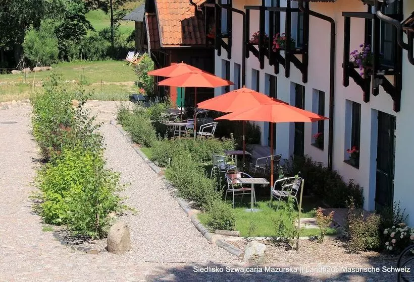 Maaseutuhotelli Landhaus Masurische Schweiz