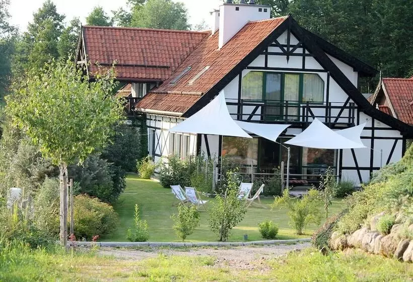 Maaseutuhotelli Landhaus Masurische Schweiz