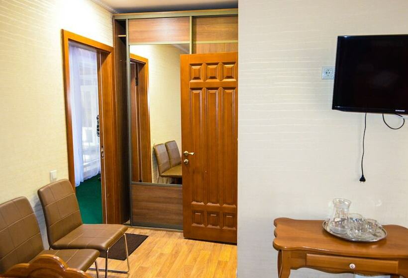 ホテル Villa Imperia