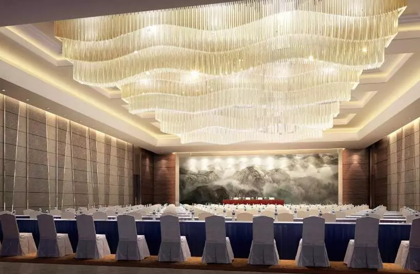 Hotelli Yangzhong Firth Jinling Grand