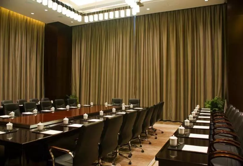 Hotelli Yangzhong Firth Jinling Grand