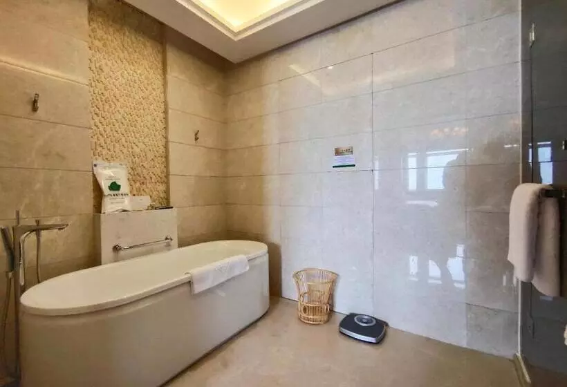 Hotelli Yangzhong Firth Jinling Grand