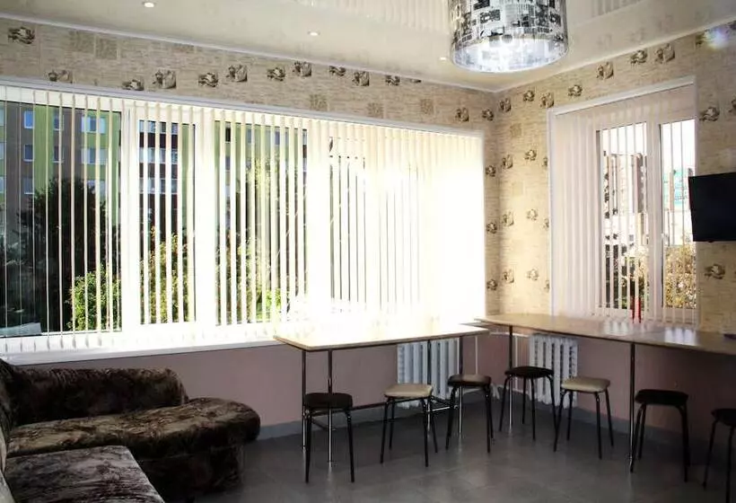 Oasis Hotel   Hostel