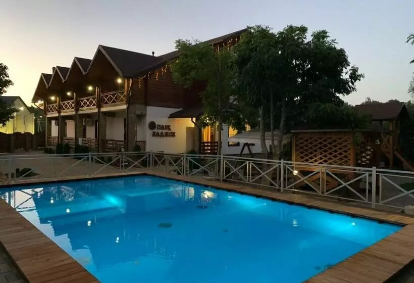 Majatalo Guest House Park Hadzhoh