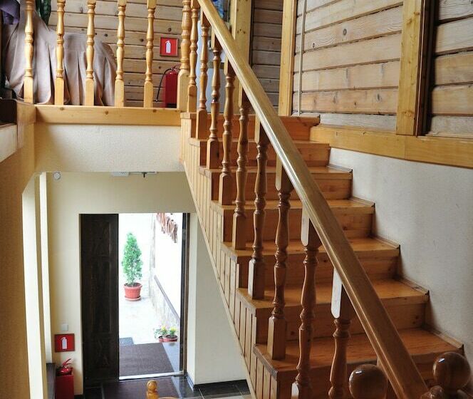 ペンション Guest House Park Hadzhoh