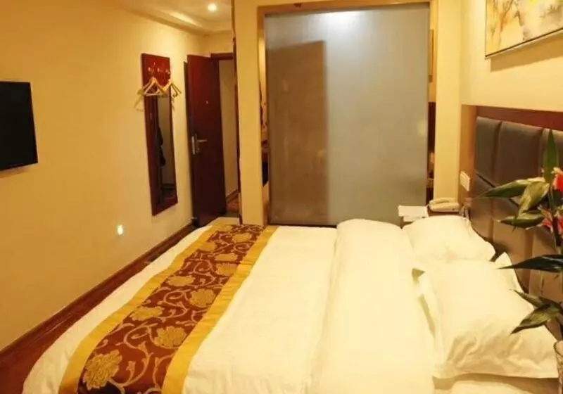 Hotelli Greentree Inn Anhui Wuhu Wuwei Chaowu Ximen Express