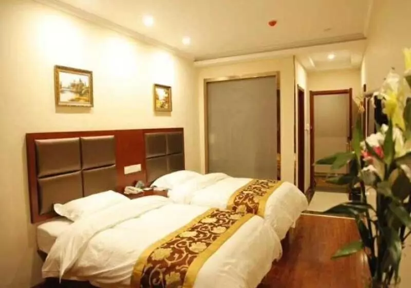 Hotelli Greentree Inn Anhui Wuhu Wuwei Chaowu Ximen Express
