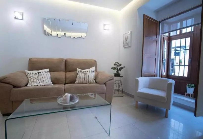 Soho Boutique Central