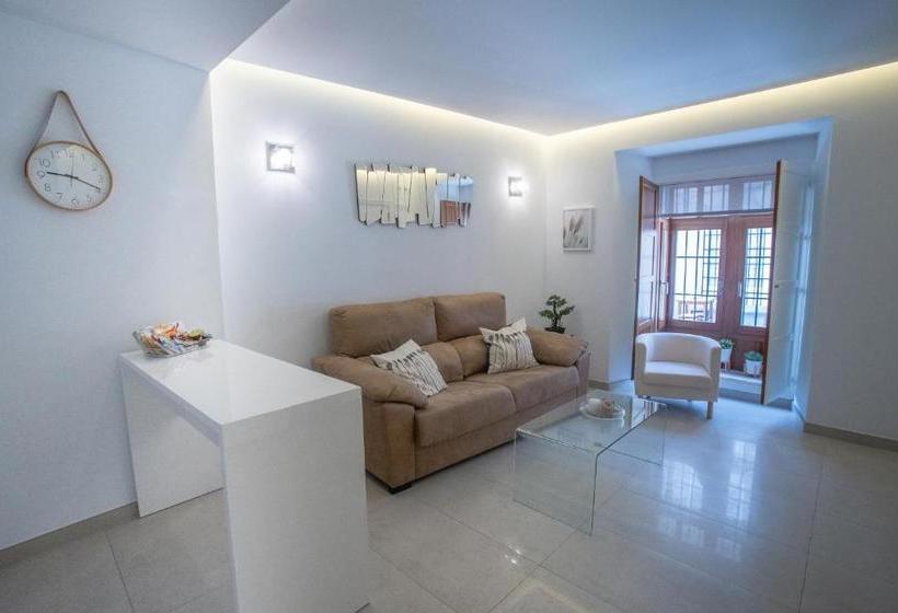 Soho Boutique Central