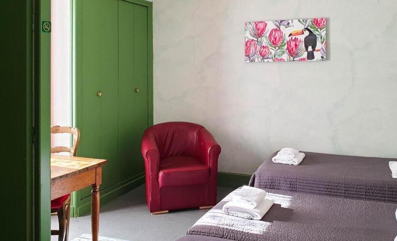 ホテル Beau Rivage